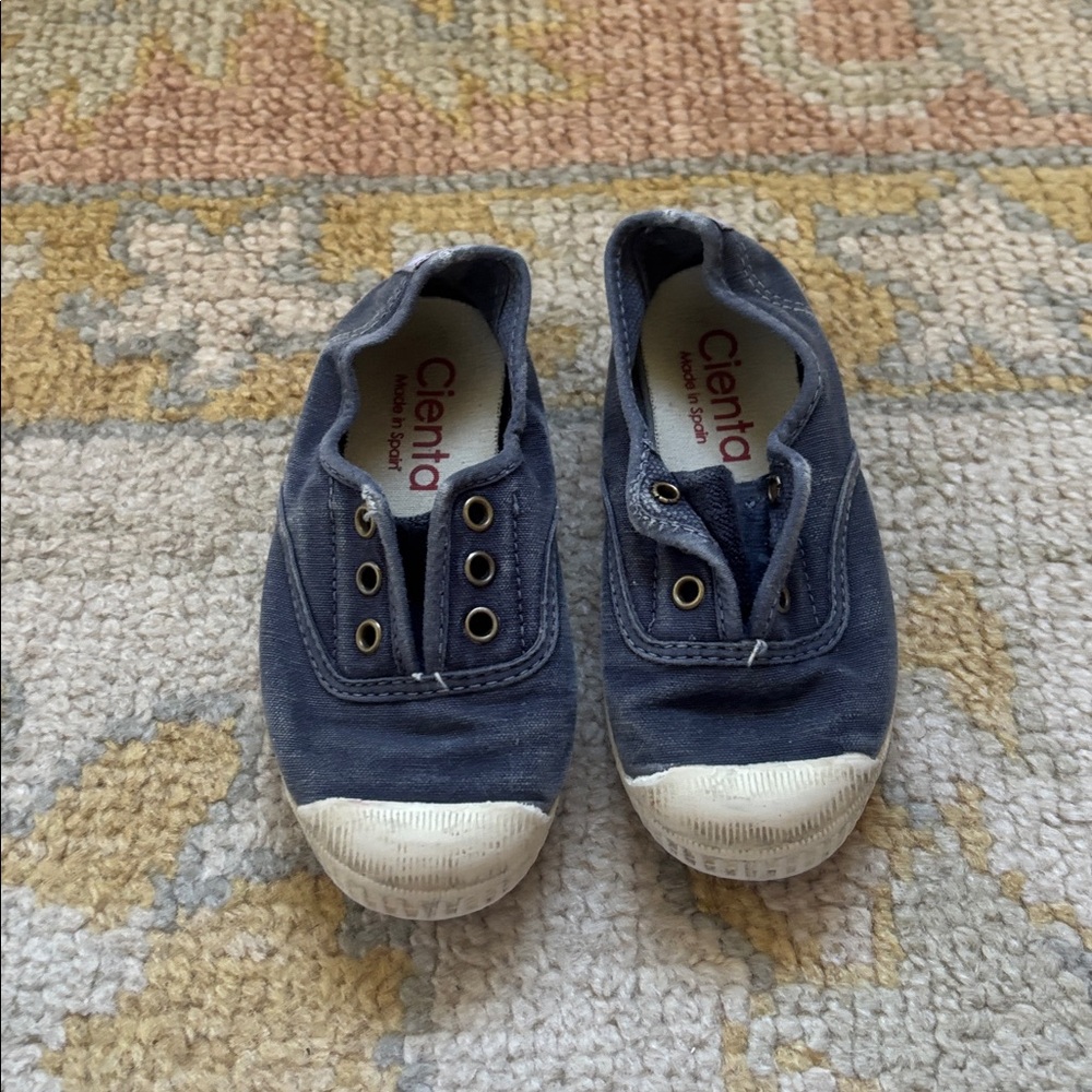 Cienta Slip On shoes 26 Distressed Navy